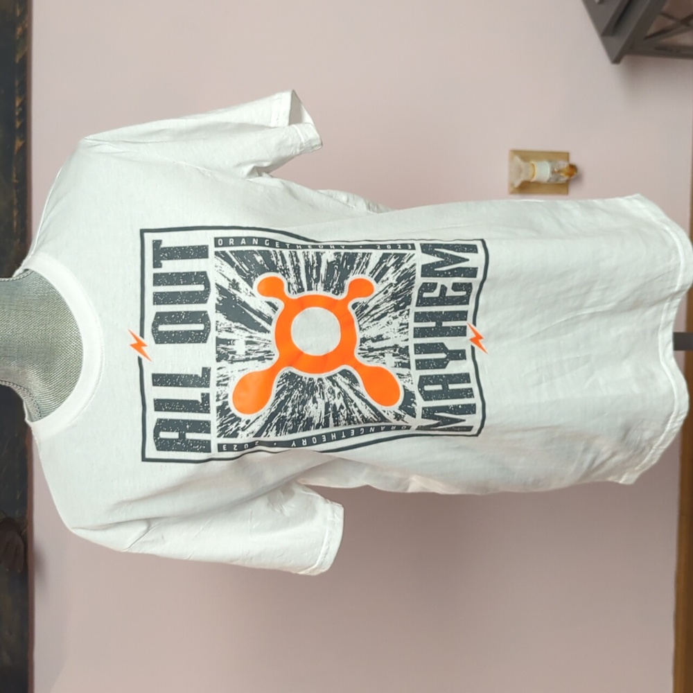 Orangetheory T-shirt EUC